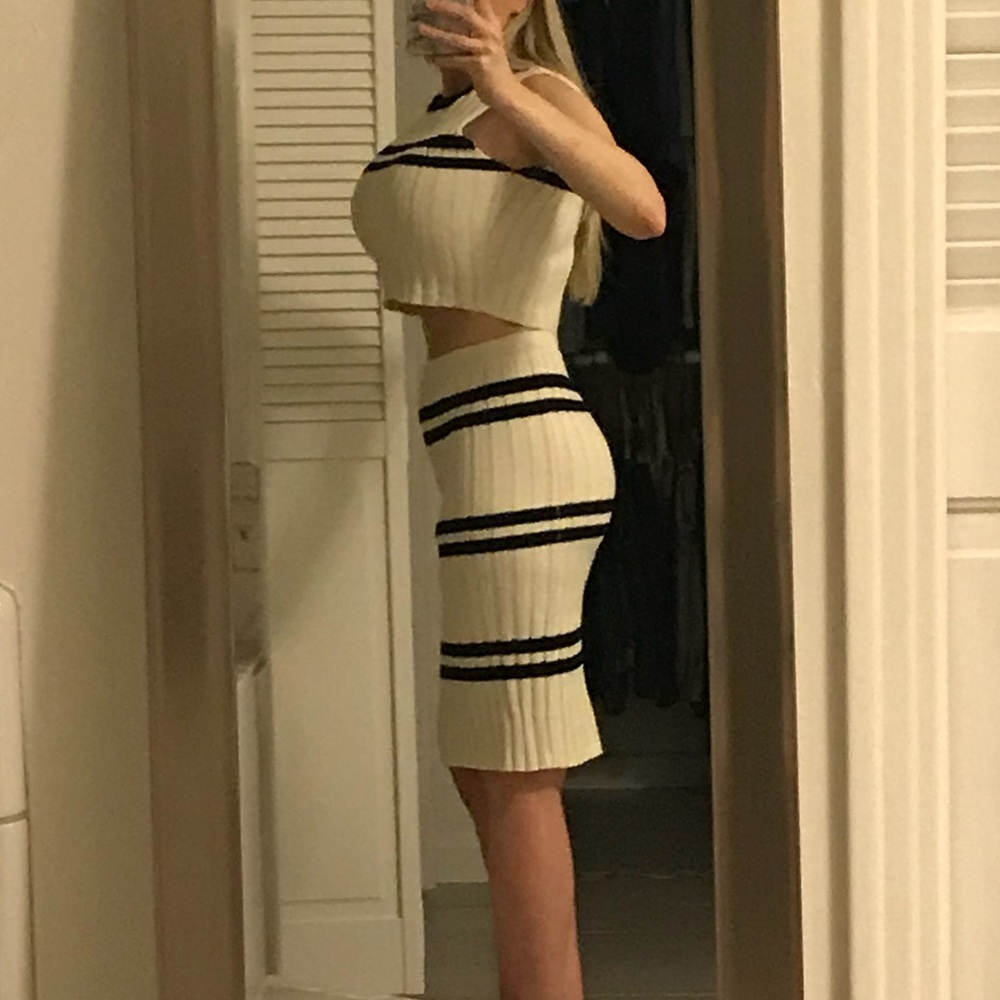 NEW Lulus crop top and pencil skirt sweater set